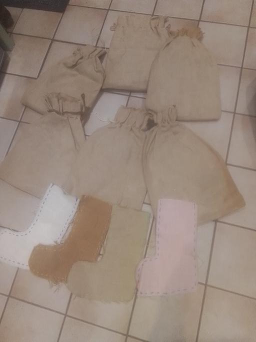 Buy & Sell Aldridge Walsall - Photos for 6 HESSIAN POTATOE SACKS & 4 HESSIAN SOCKS