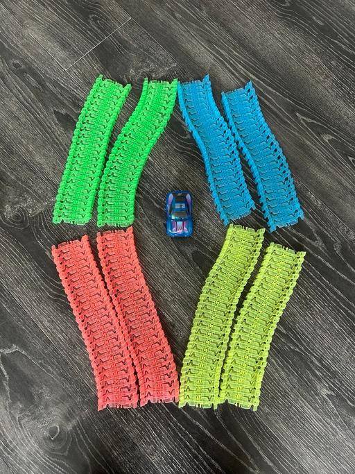 Buy & Sell Four Oaks Birmingham - Photos for Neon Race Track