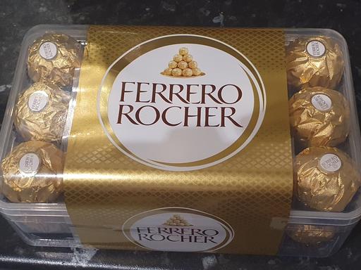 Buy & Sell Lower Sydenham South East London - Photos for ferreo rocher 24 piece gift box