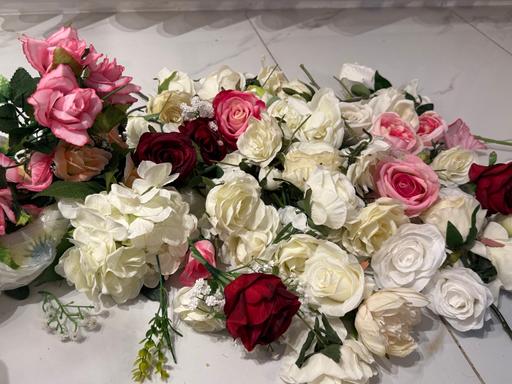 Buy & Sell Roehampton South West London - Photos for Artificial flowers