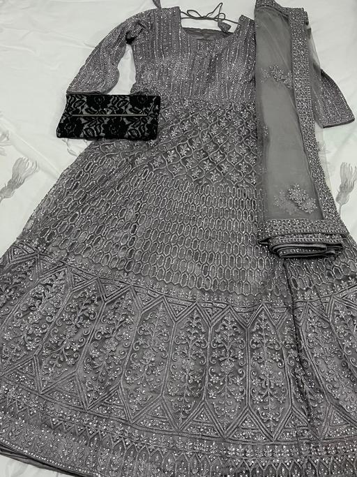 Buy & Sell Worsthorne Burnley - Photos for Clothes