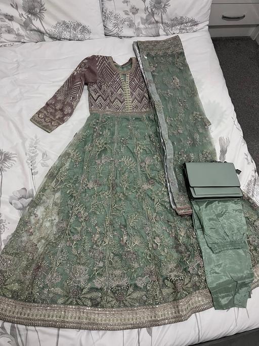 Buy & Sell Nelson Pendle - Photos for Clothes