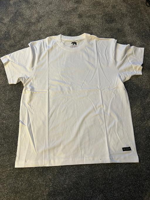 Buy & Sell Rayleigh Rochford - Photos for Ted Baker men’s T-shirt size S