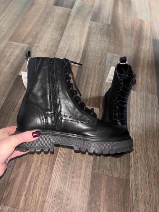 Buy & Sell Eggborough North Yorkshire - Photos for Black Ankle Boots size 5 BNWT from M&S