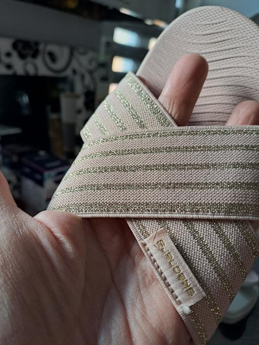 Buy & Sell Park Hill Sheffield - Photos for sketchers flip flops