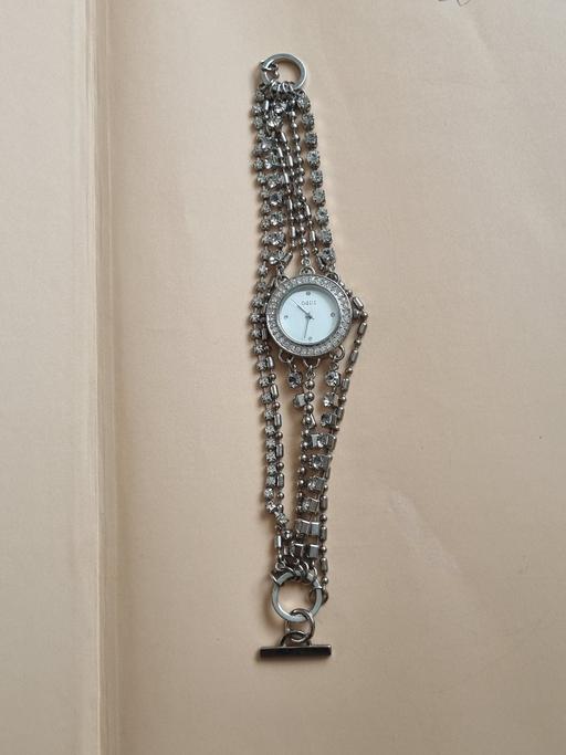 Buy & Sell Grafton Street Industrial Estate West Northamptonshire - Photos for Beautiful watch