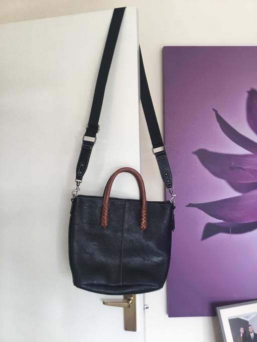 Buy & Sell Bentley Walsall - Photos for Large leather look bag