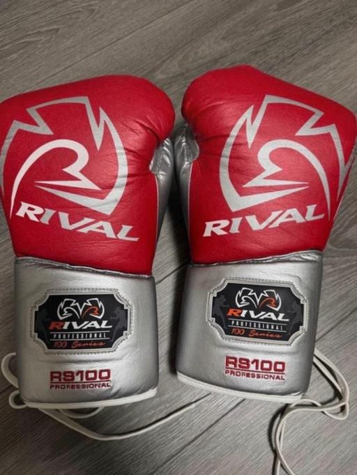 Buy & Sell Stairfoot Barnsley - Photos for Rival RS100 Sparring Boxing Gloves