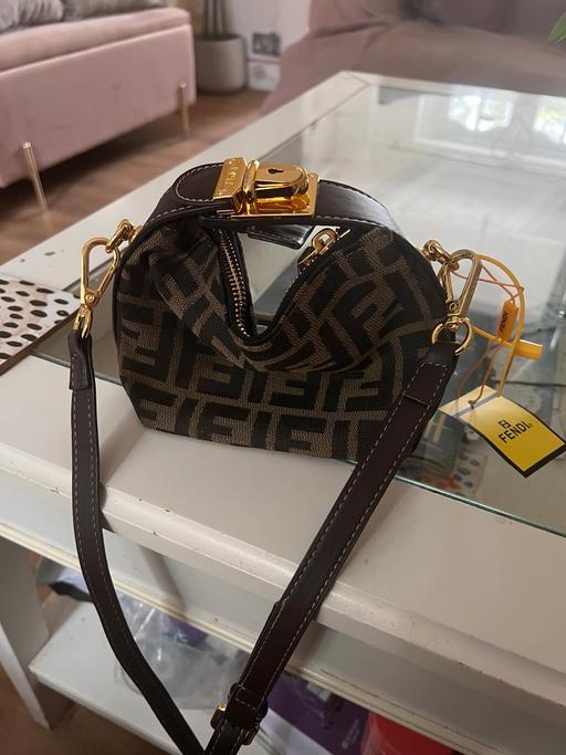 Buy & Sell Woolwich South East London - Photos for Woman’s bag