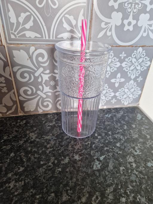 Buy & Sell Leicester City Centre Leicester - Photos for brand new plastic drinks cup with lid & straw