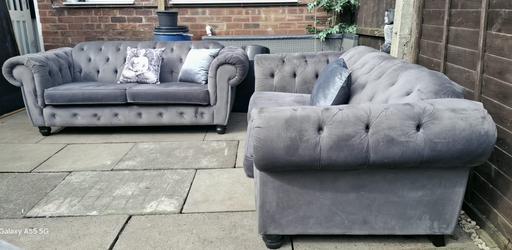 Buy & Sell Wednesfield Wolverhampton - Photos for Grey Chesterfield Sofas..3+3