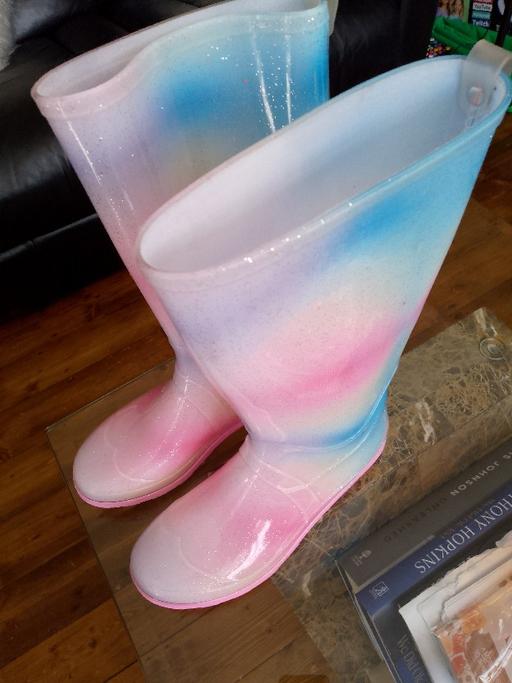Buy & Sell Oldbury Sandwell - Photos for Girls sparkly wellies size 3