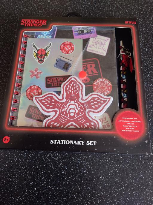 Buy & Sell Woodthorpe Charnwood - Photos for Stranger things stationary set