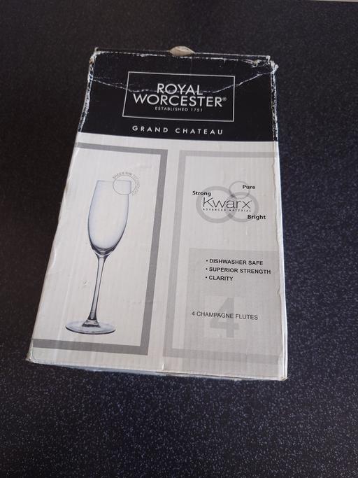 Buy & Sell Woodthorpe Charnwood - Photos for 4 royal Worcester champagne flute glasses
