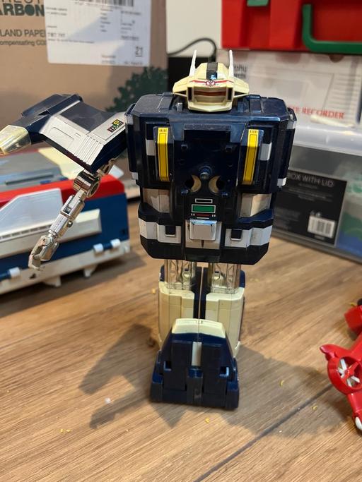 Buy & Sell Woodlands South West London - Photos for Vintage 1984 Bandai Space Sheriff Shaider Vav