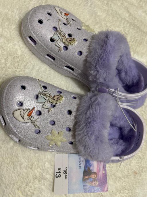 Buy & Sell Broadgreen Knowsley - Photos for “Frozen” girls sandals. Size 1-2. Lined. New