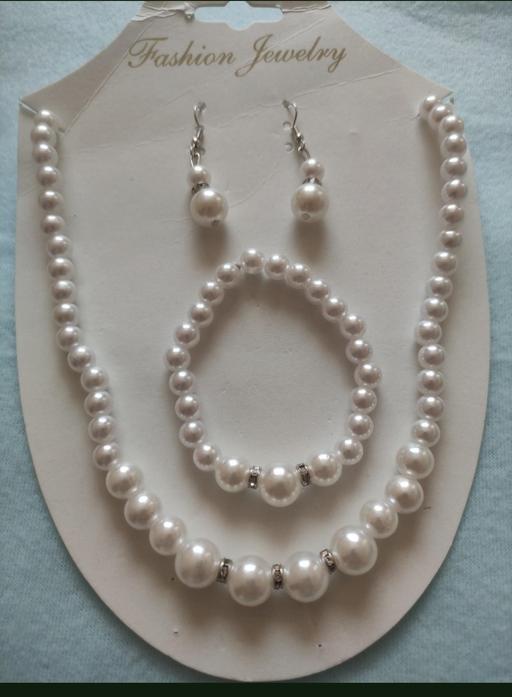 Buy & Sell Grafton Street Industrial Estate West Northamptonshire - Photos for pearl jewellery set