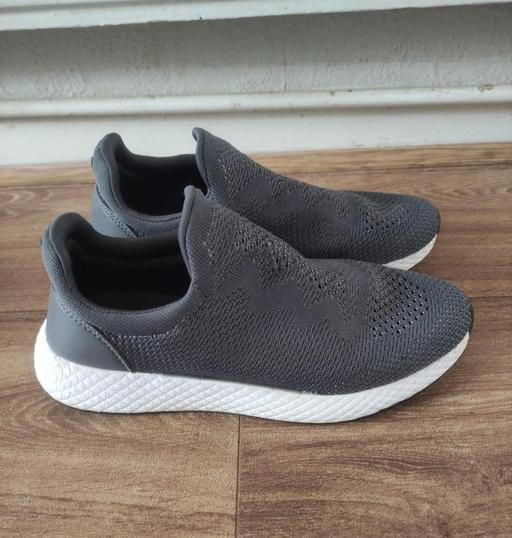 Buy & Sell Grafton Street Industrial Estate West Northamptonshire - Photos for Shoes