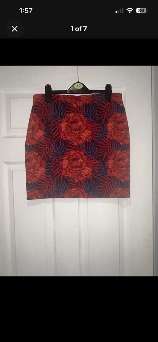 Buy & Sell Northville South Gloucestershire - Photos for Ladies floral skirt size 12