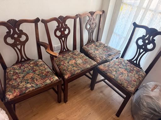 Buy & Sell Barkingside Redbridge - Photos for Vintage solid wood dining chairs - £10