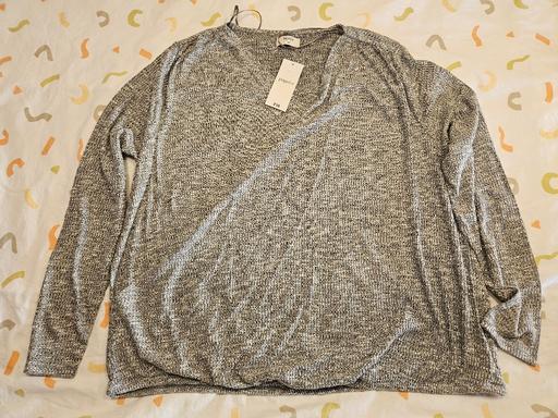 Buy & Sell Packmoor Stoke-on-Trent - Photos for Brand New Ladies Top