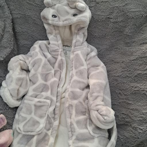 Buy & Sell Four Oaks Birmingham - Photos for Giraffe Gown Age 3-4