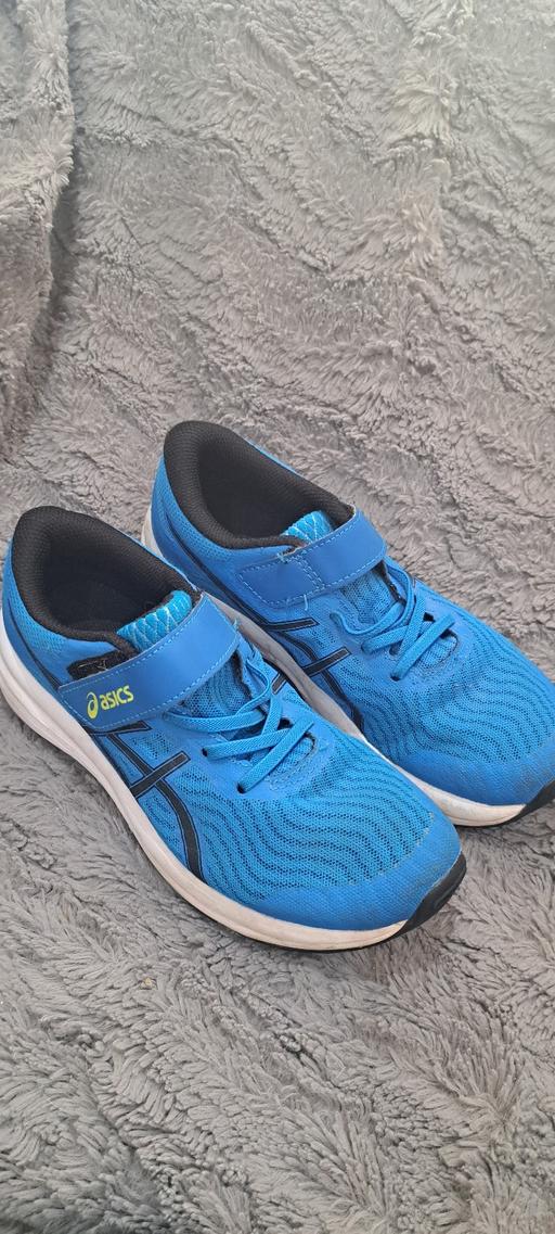 Buy & Sell Sutton Coldfield Birmingham - Photos for Oasics Traines EU35