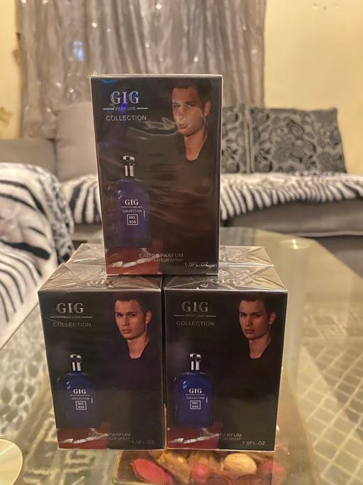 Buy & Sell Manningham Bradford - Photos for Men perfume 30ml each