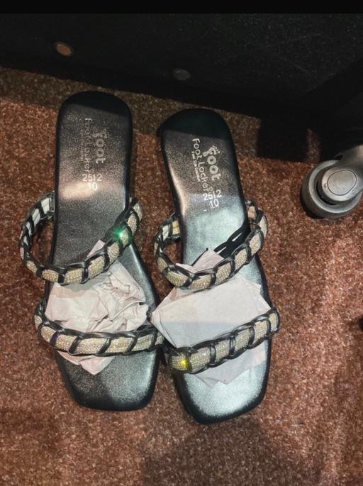 Buy & Sell Crumpsall Manchester - Photos for Women flat sandals
