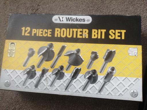 Buy & Sell Heath Town Wolverhampton - Photos for New 12 piece router bit set