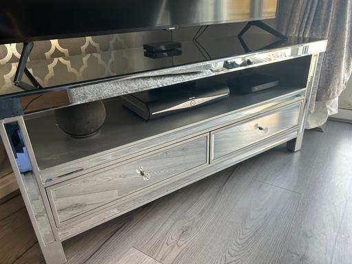 Buy & Sell Whiston Knowsley - Photos for Glass tv stand