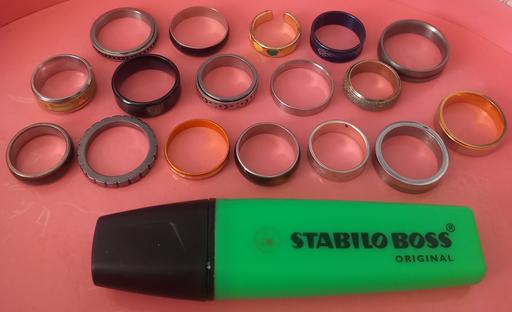 Buy & Sell Thatto Heath Saint Helens - Photos for 17 costume jewellery band rings