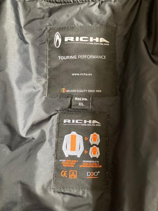 Vehicles Bromley Common South East London - Photos for Protective motorbike jacket