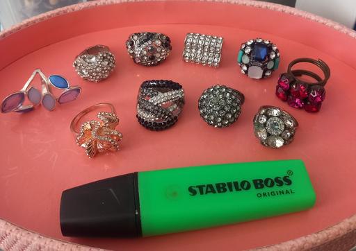 Buy & Sell Thatto Heath Saint Helens - Photos for 10 costume jewellery statement rings