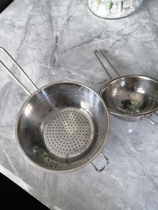 Buy & Sell Wednesfield Wolverhampton - Photos for (2) colinders