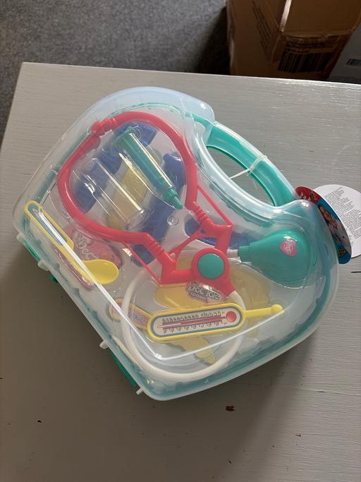 Buy & Sell Duckmanton Chesterfield - Photos for Eddy toys 13 pcs doctor set