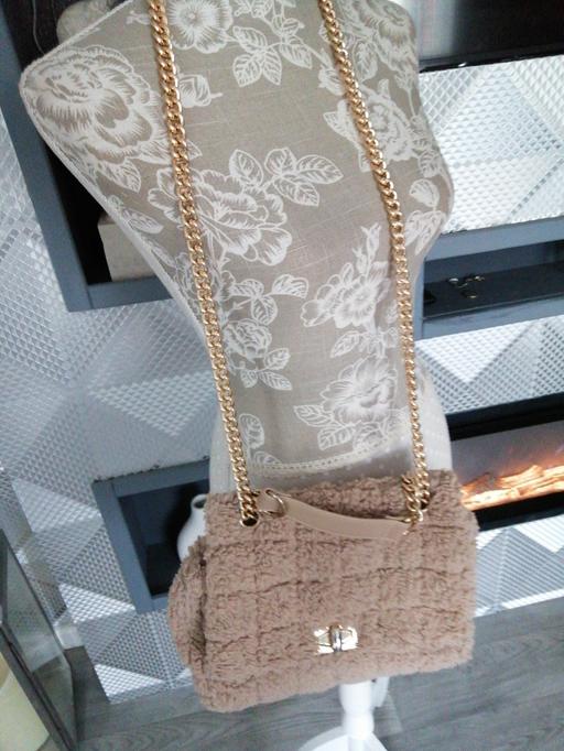 Buy & Sell Wednesfield Wolverhampton - Photos for Ladies Handbag