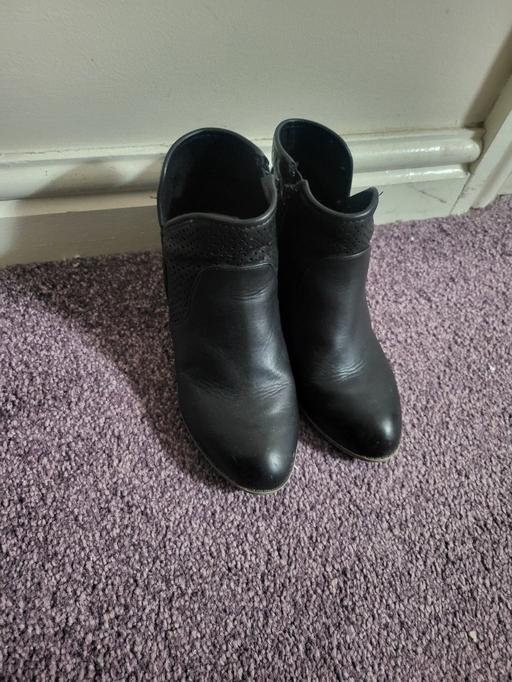 Buy & Sell Healey Rochdale - Photos for Rocket Dog Women's SavanaFashion Boots. Size