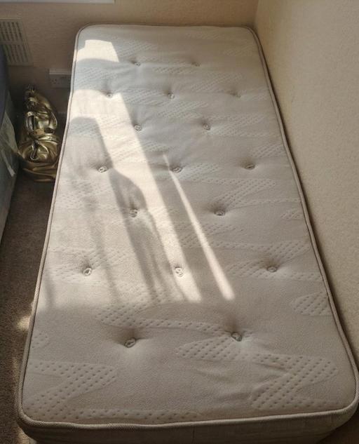 Buy & Sell Charlton South East London - Photos for single storage divan bed