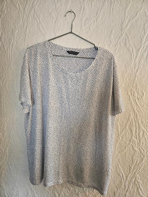 Buy & Sell Packmoor Stoke-on-Trent - Photos for Ladies Top