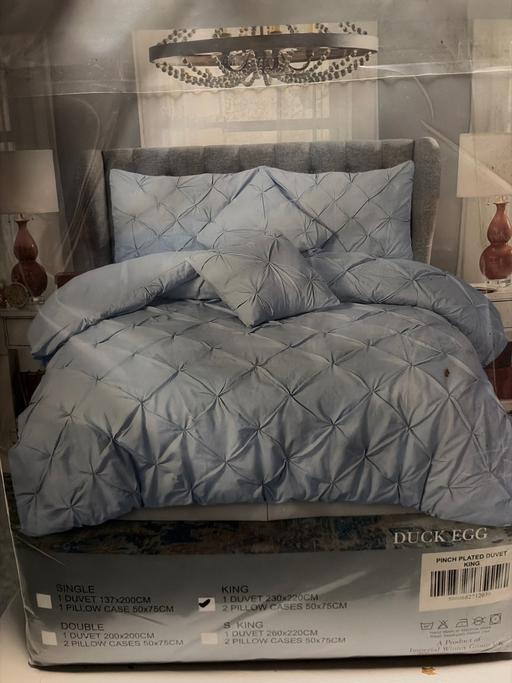 Buy & Sell Duckmanton Chesterfield - Photos for Northern luxe king size bedding