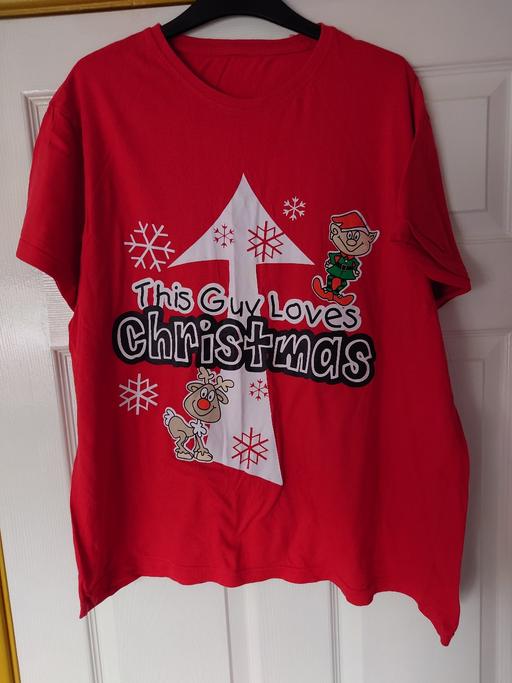 Buy & Sell Woodthorpe Charnwood - Photos for Mens red Christmas top size Large