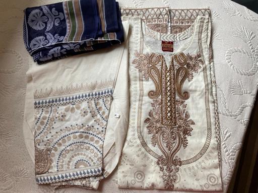 Buy & Sell Small Heath Birmingham - Photos for Brand new size L