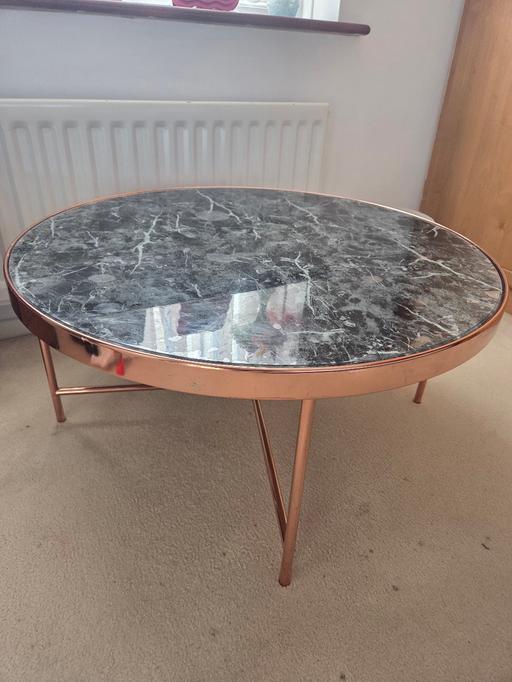 Buy & Sell Barbican Central London - Photos for Marble effect rose gold trim coffee table