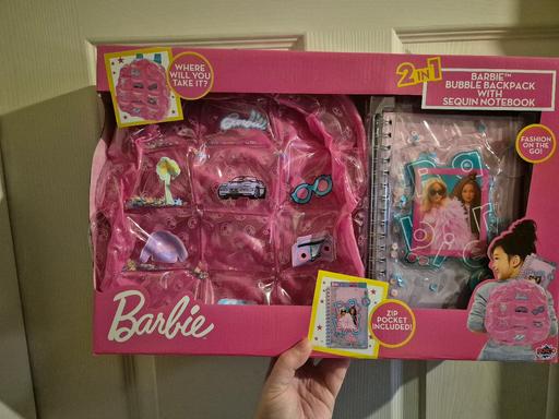Buy & Sell Crumpsall Manchester - Photos for new Barbie Bubble Bkpk & Sequin Notebook