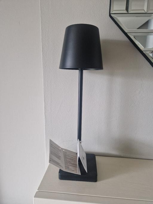 Buy & Sell Scholes Rotherham - Photos for New black battery operated lamp