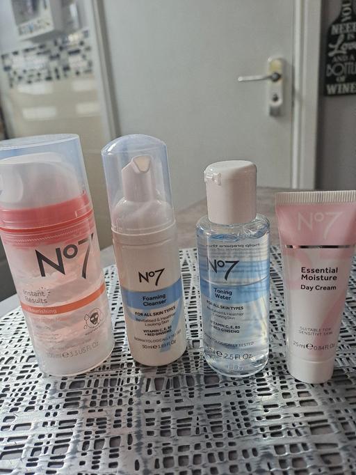 Buy & Sell Park Hill Sheffield - Photos for new no7 skin care full set