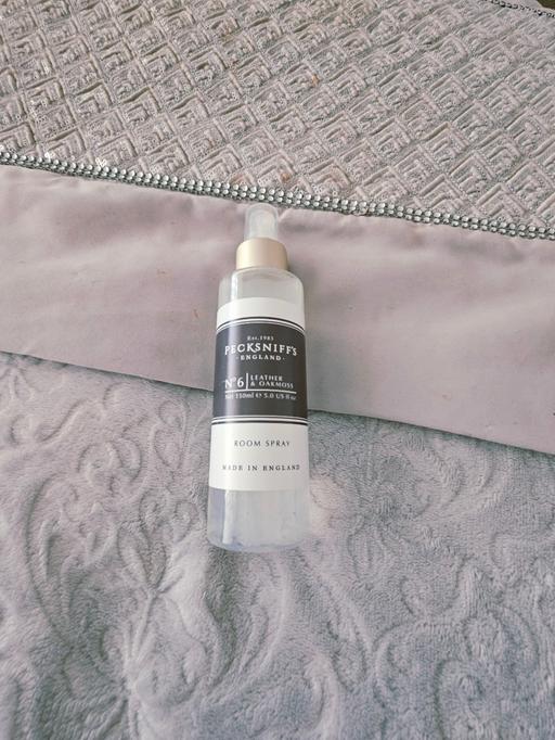 Buy & Sell Newton Doncaster - Photos for Pecksniffs room spray..150ml