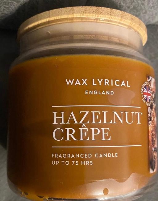 Buy & Sell Yardley Birmingham - Photos for Hazelnut crepe scented candle
