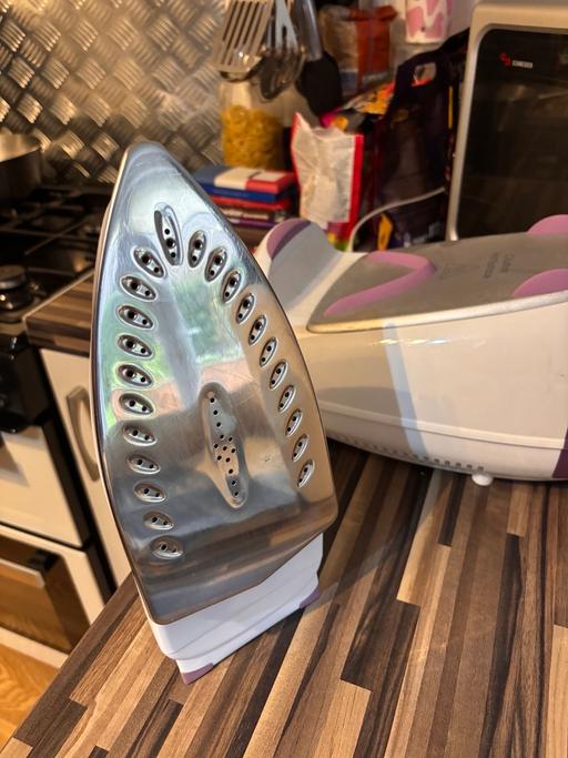 Buy & Sell Preston Preston - Photos for Commercial iron morphy Richard’s , like new